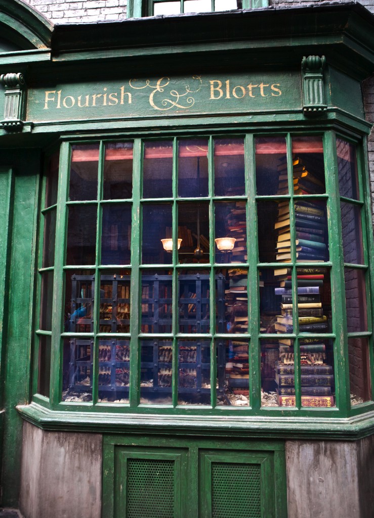 Diagon Alley, Harry Potter, Flourish and Blotts