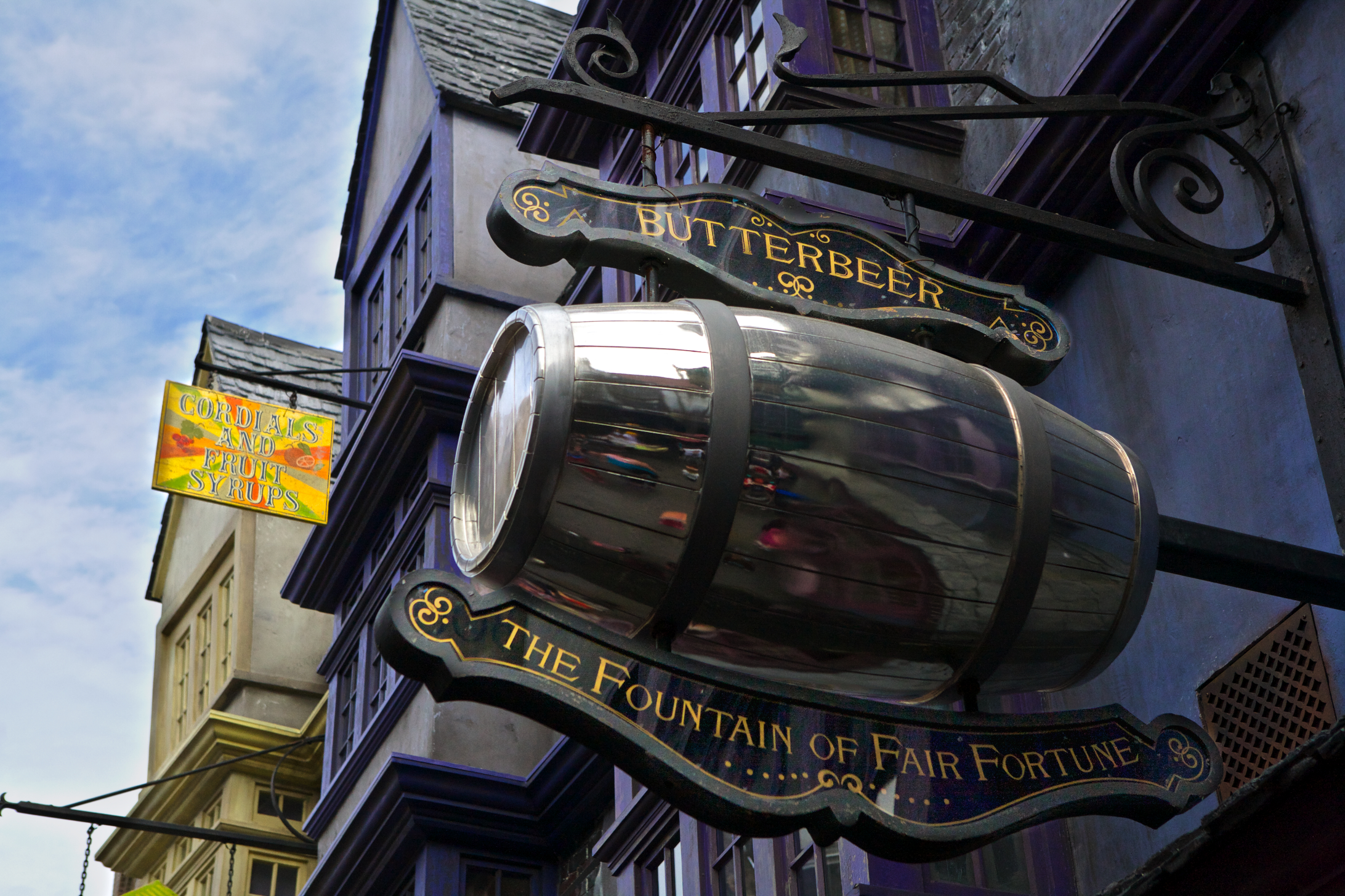 Butterbeer at the Fountain of Fair Fortune